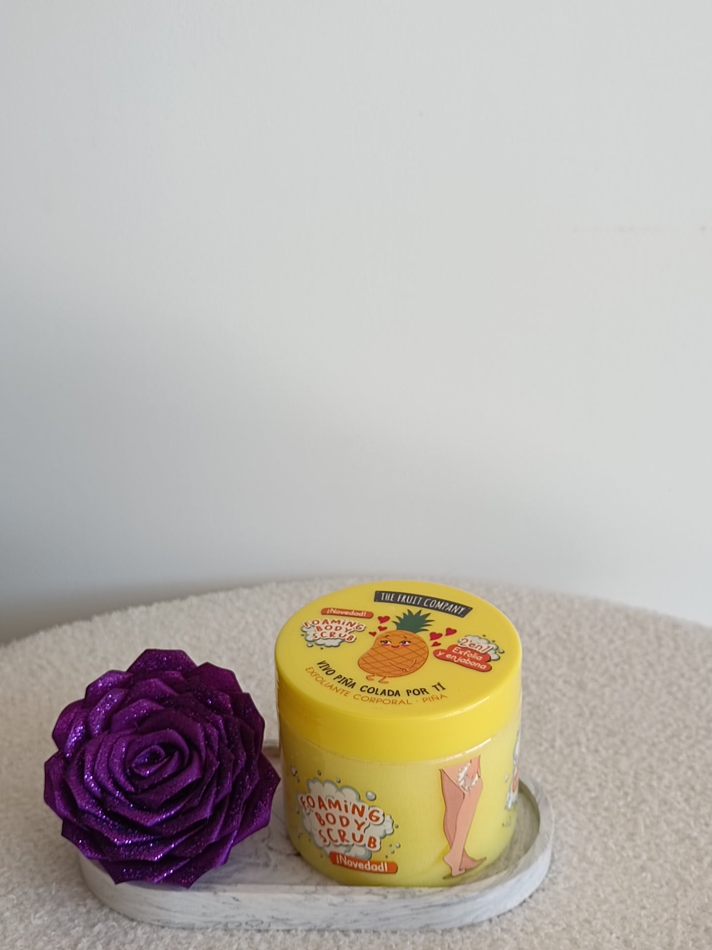 Gommage du corps + savon – 2en1 parfum ANANAS