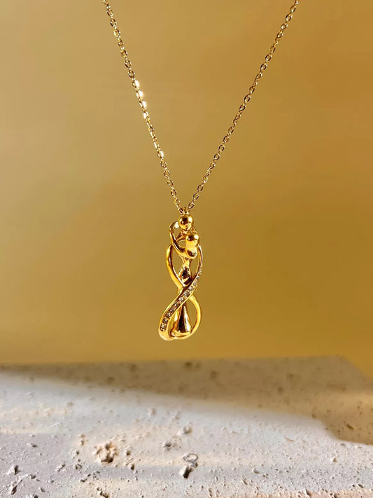 Collier chaîne fine avec pendentif danseuse Acier inoxydable