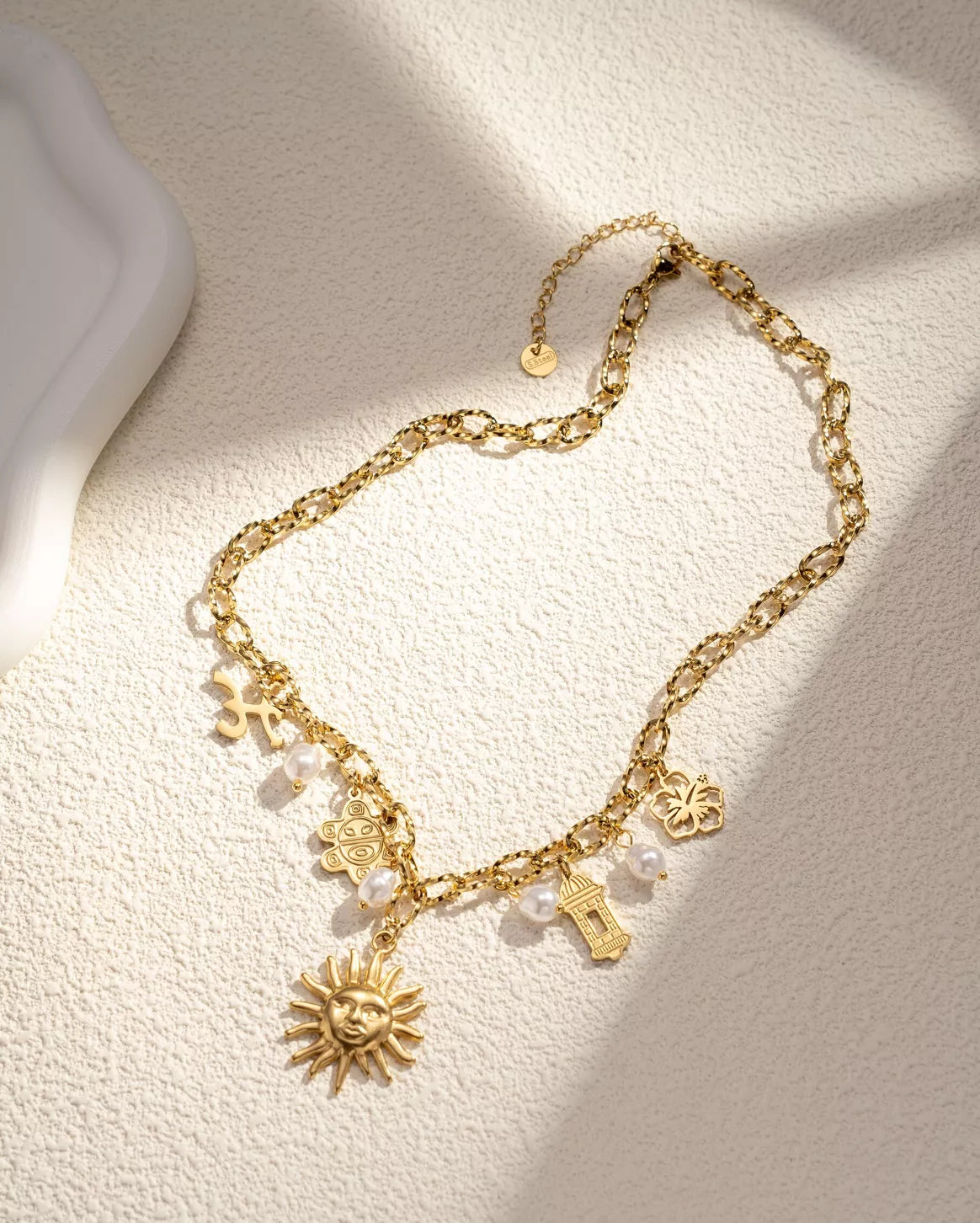 Collier Multi-Breloques Soleil Éclatant – Acier Inoxydable Bohème & Lumineux