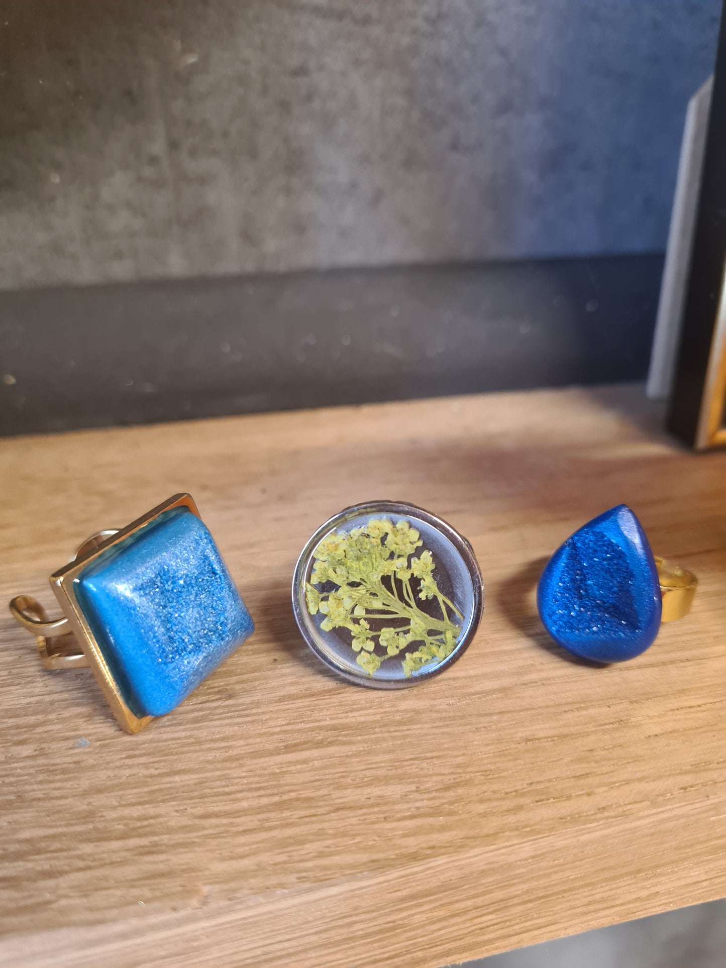 Bague pierres époxy