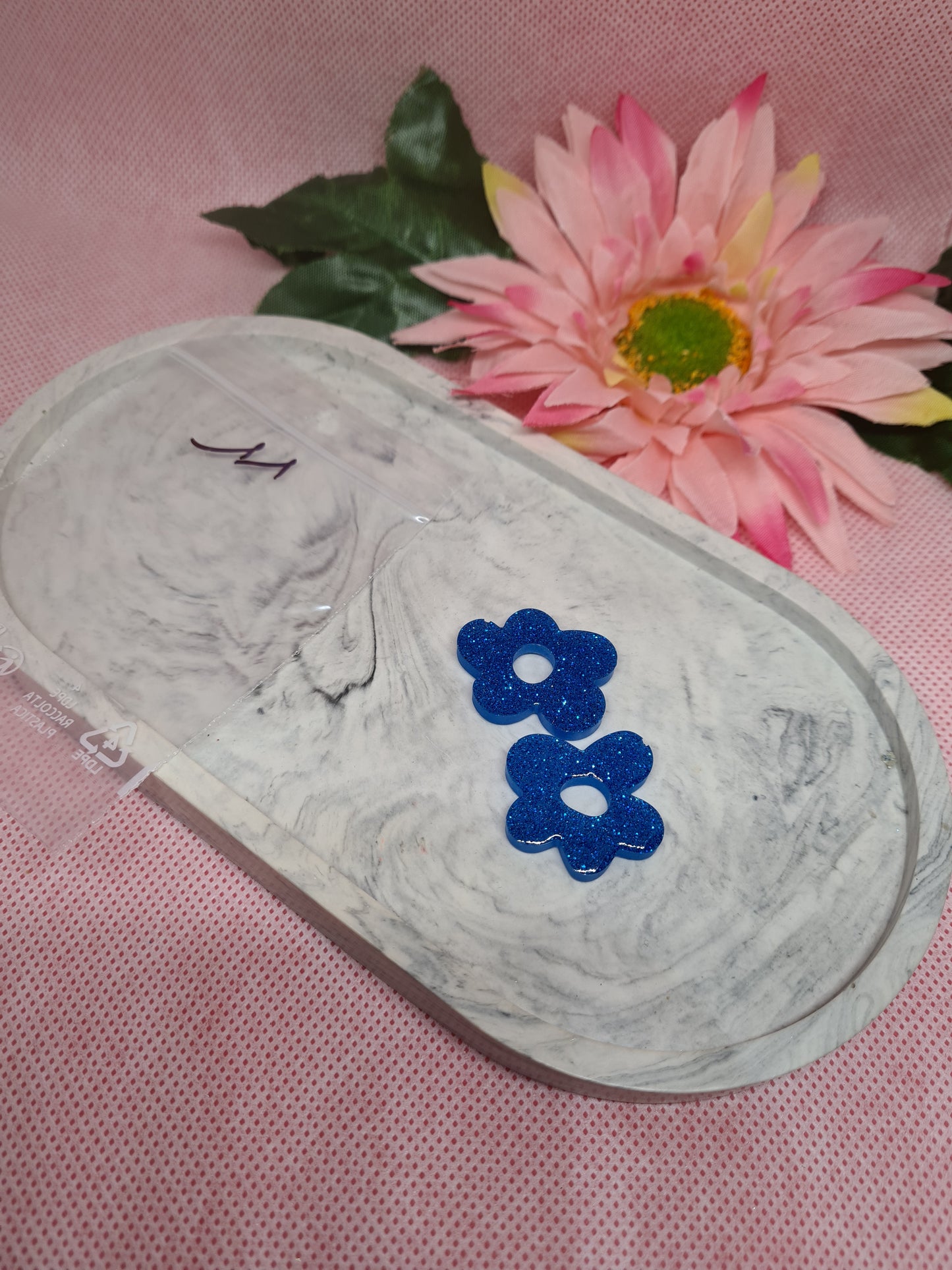 Boucles d'oreilles en résine