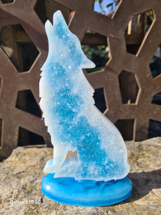 Loup sur socle